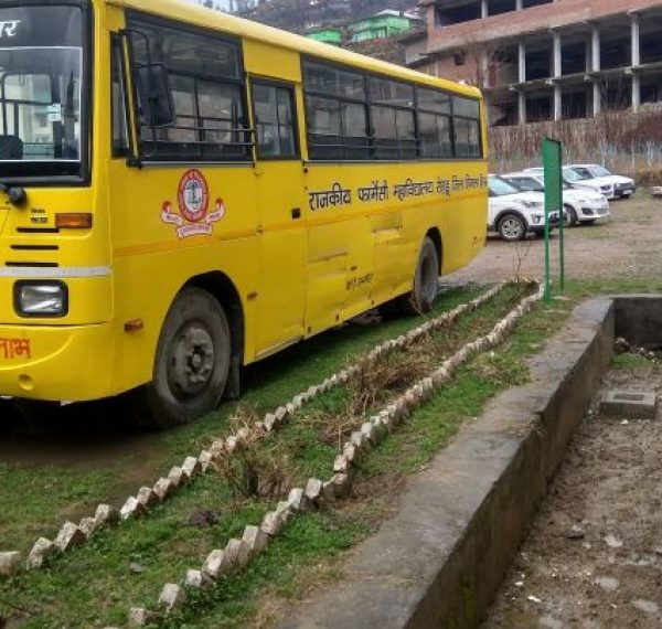 college_bus]